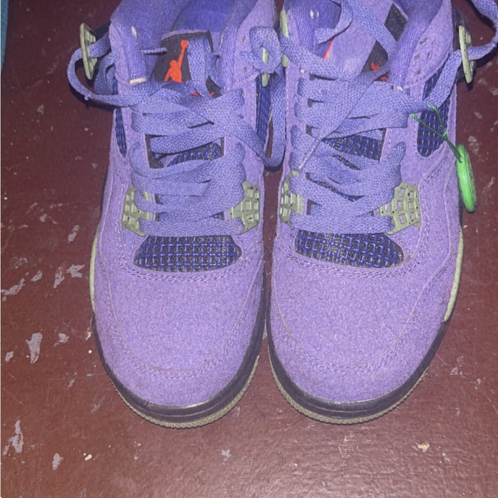 Stylish Purple Women's Sneakers